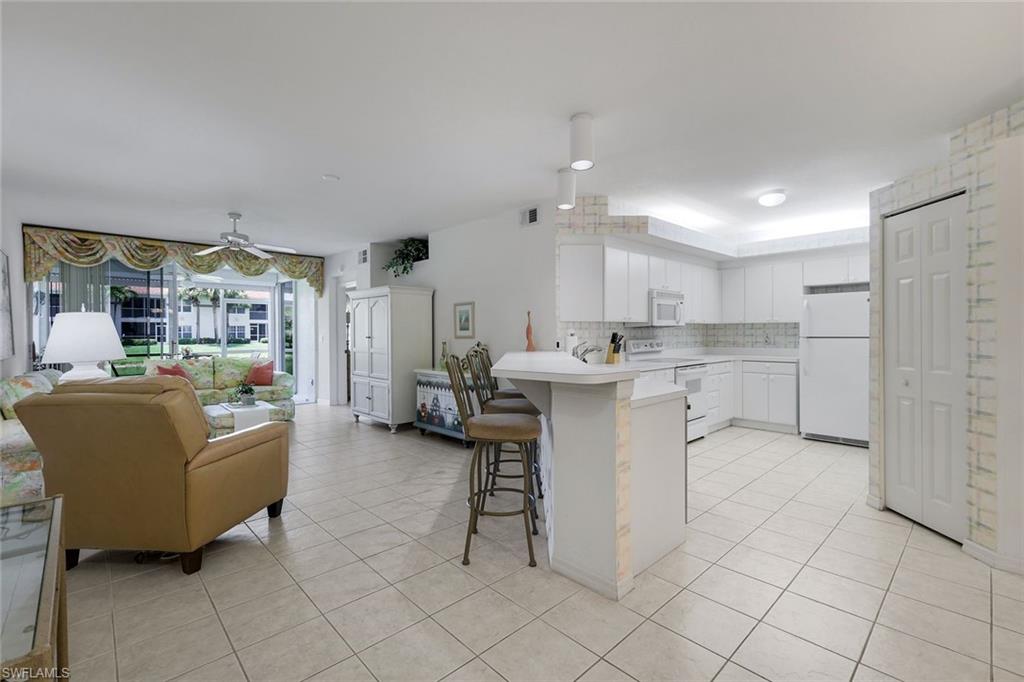 LIGHTHOUSE BAY - Residential