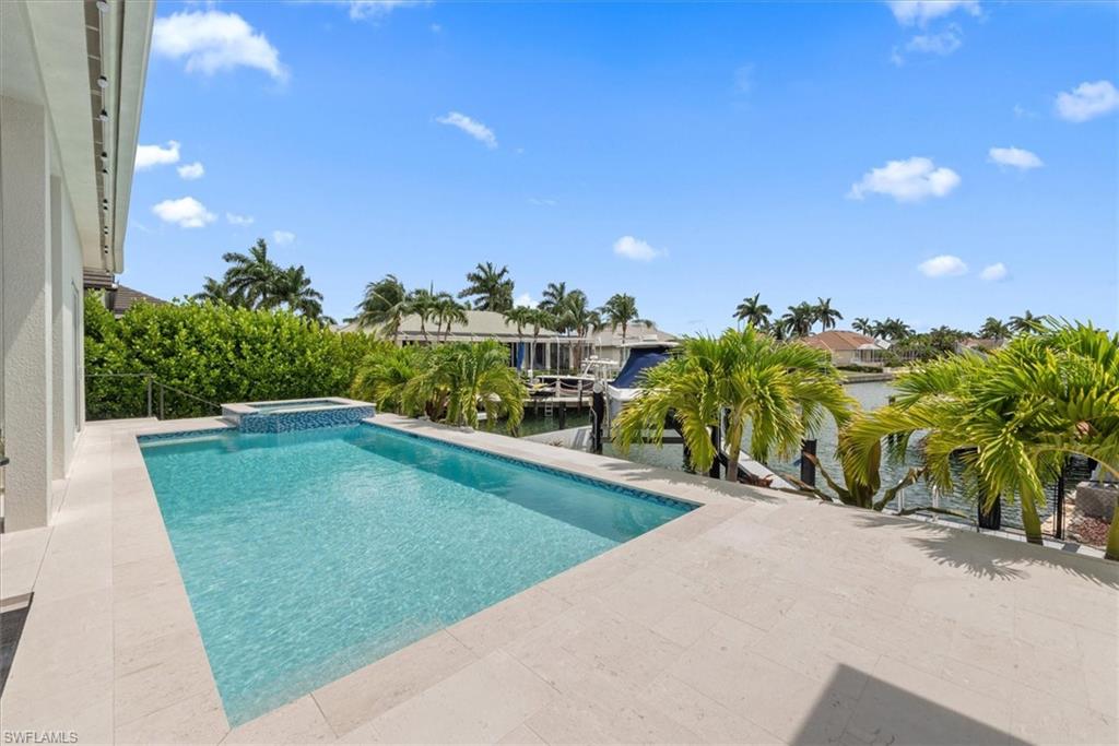 MARCO ISLAND - Residential
