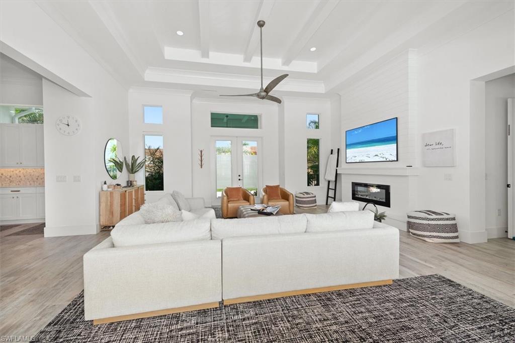 MARCO ISLAND - Residential