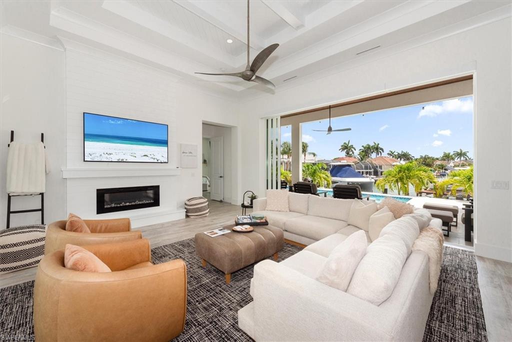 MARCO ISLAND - Residential