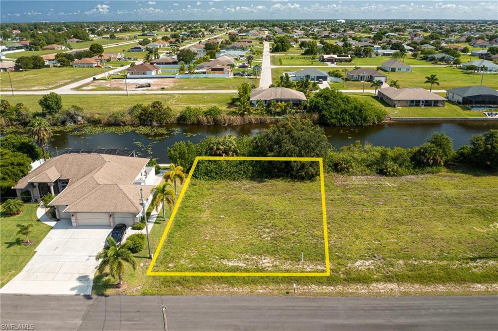 CAPE CORAL - Commercial Sale
