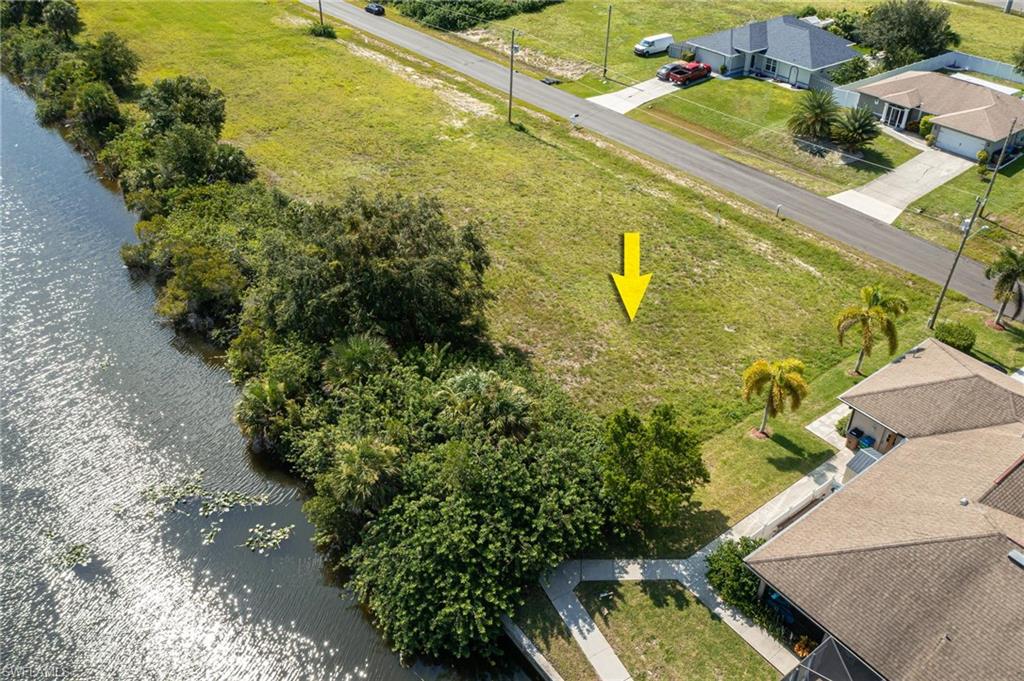 CAPE CORAL - Commercial Sale