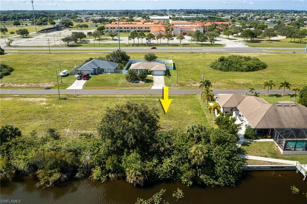 CAPE CORAL - Commercial Sale