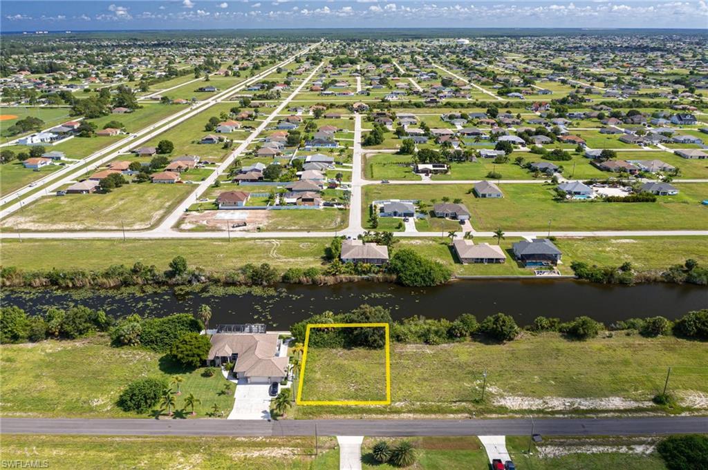 CAPE CORAL - Commercial Sale