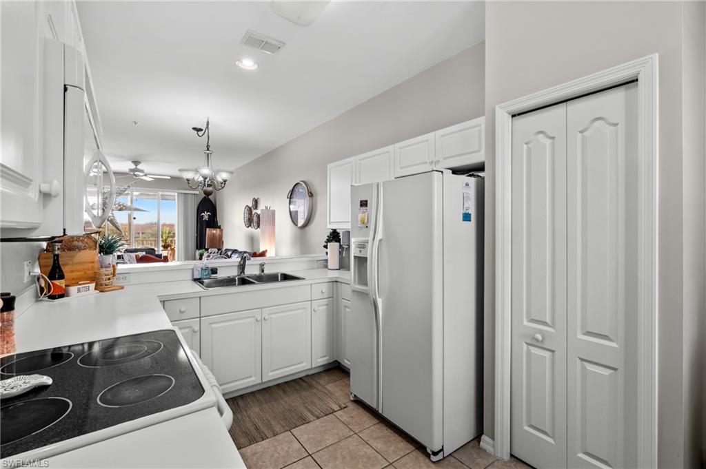 CYPRESS TRACE - Residential