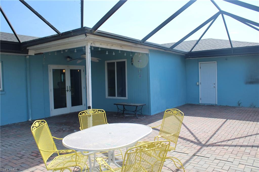 SAN CARLOS PARK - Residential