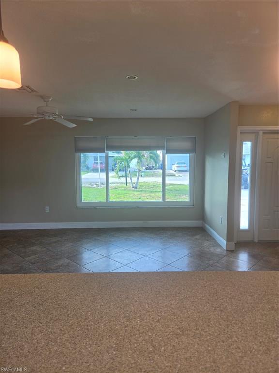 SAN CARLOS PARK - Residential