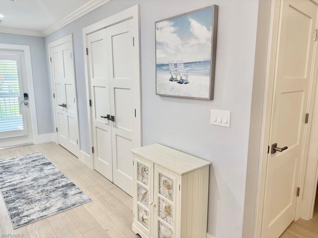 BARCLAY - Residential