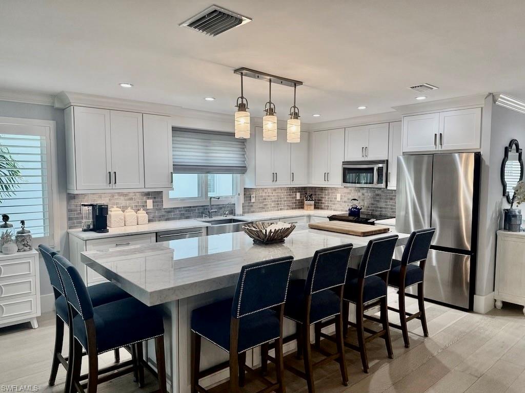 BARCLAY - Residential