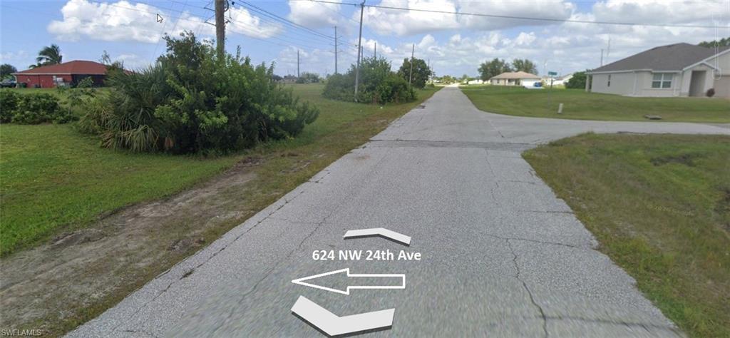 CAPE CORAL - Land