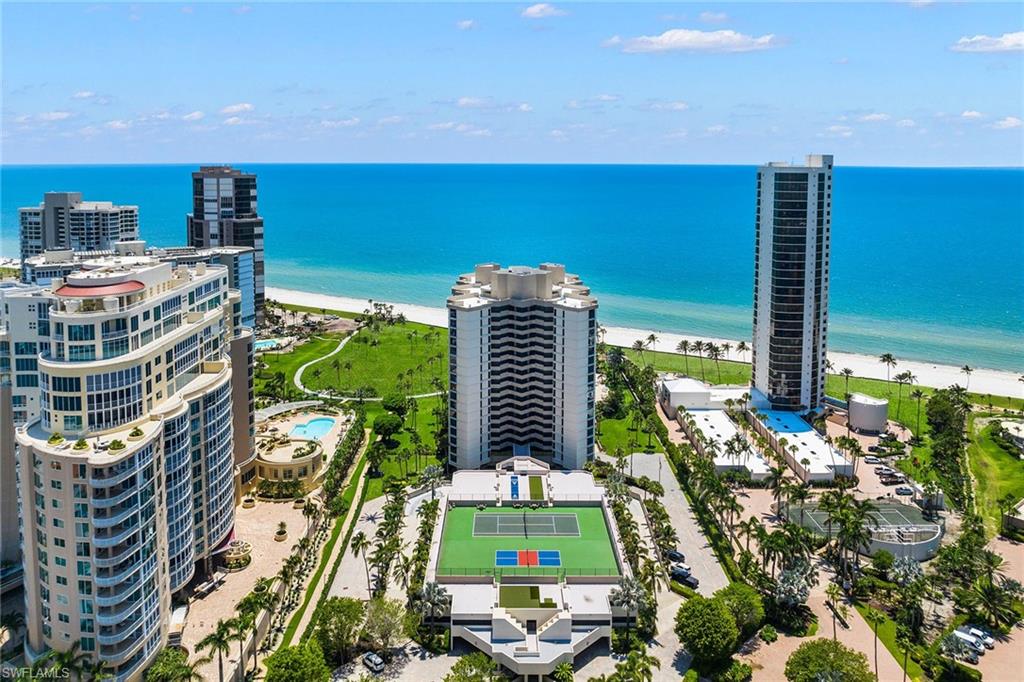 ESPLANADE CLUB - Residential