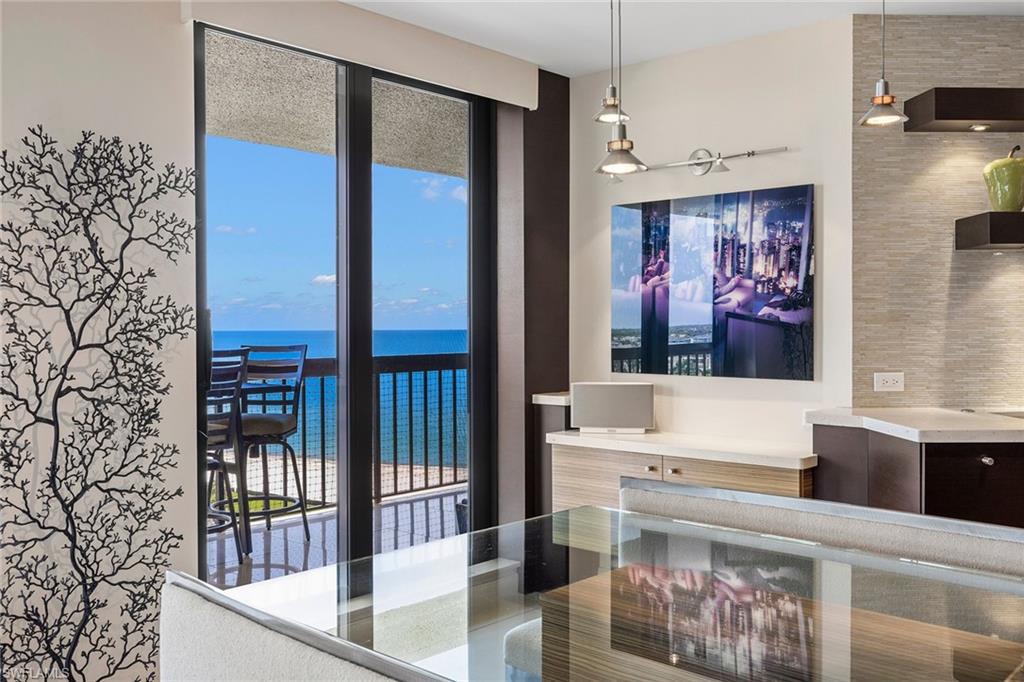ESPLANADE CLUB - Residential