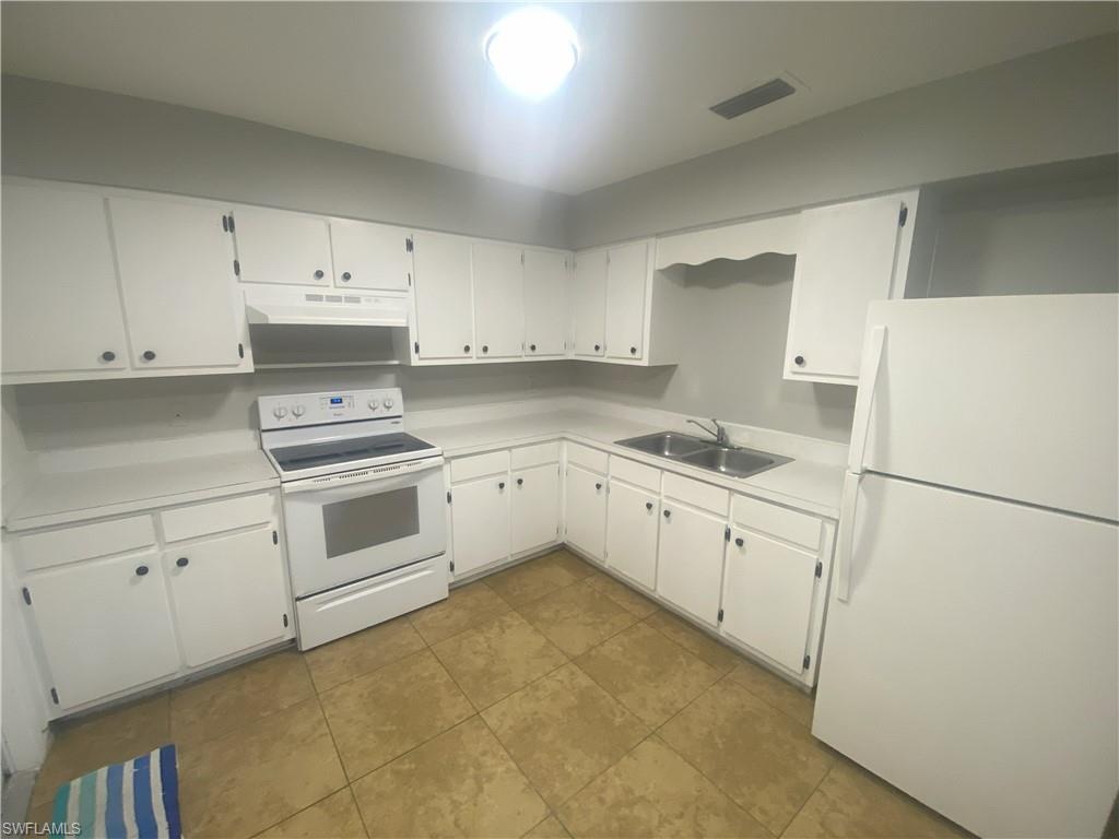 FORT MYERS - Residential Lease