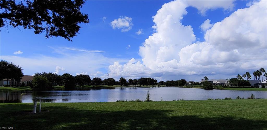 STONEYBROOK - Residential