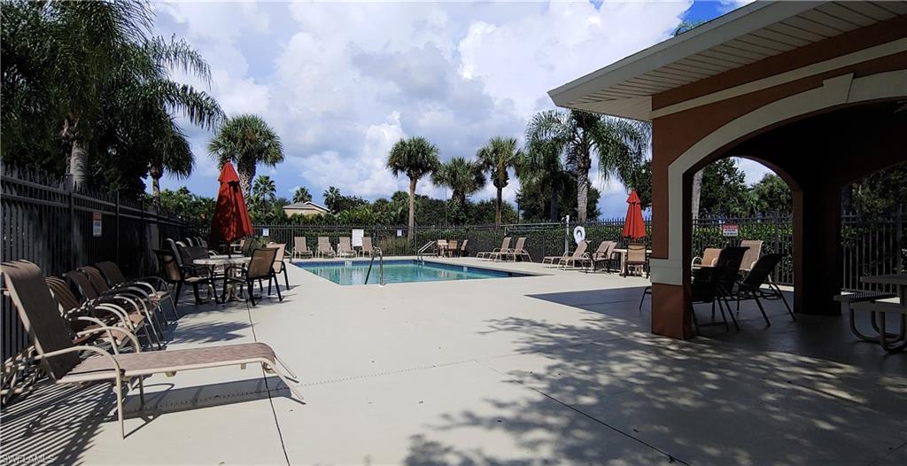 STONEYBROOK - Residential