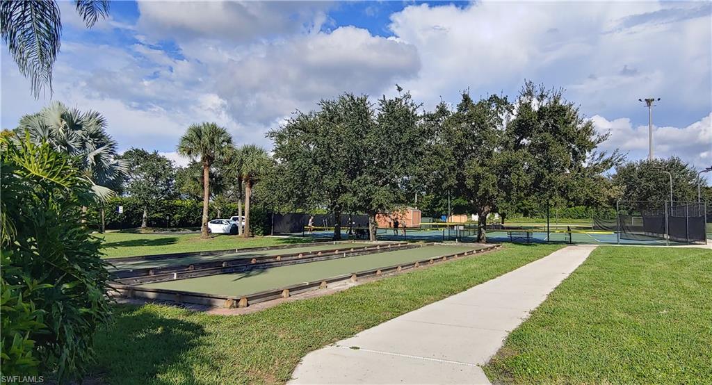 STONEYBROOK - Residential