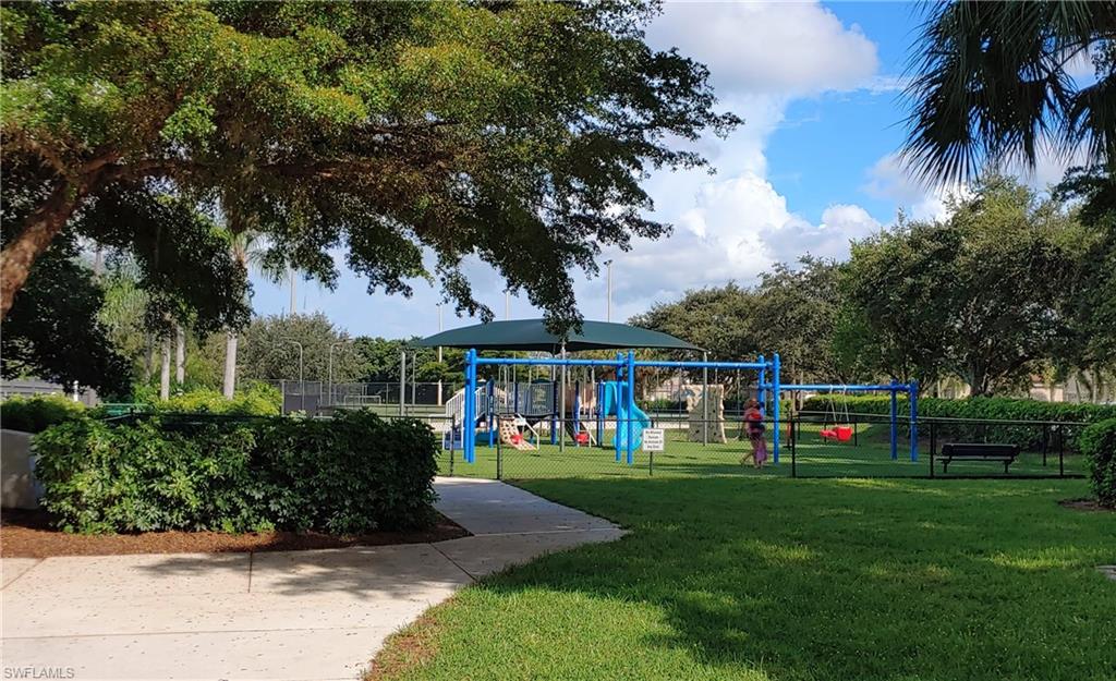 STONEYBROOK - Residential