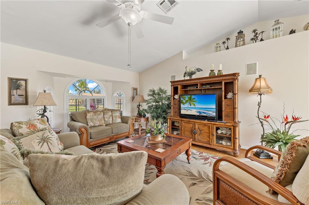 CAPE CORAL - Residential Lease