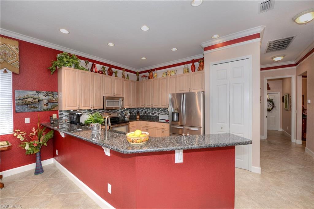 DEL VERA COUNTRY CLUB - Residential
