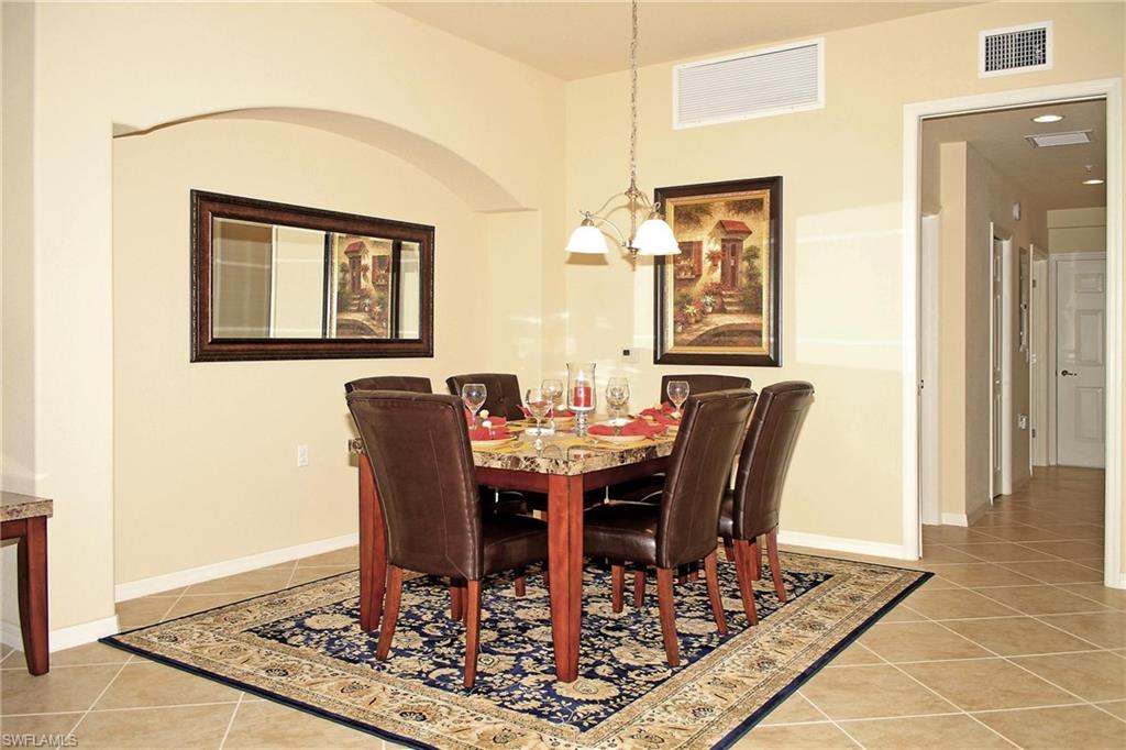 COACH HOMES AT HERITAGE BAY - Residential