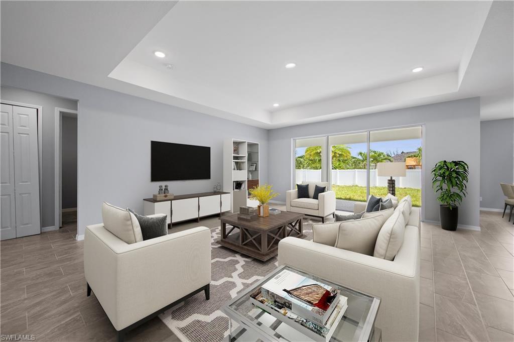 CAPE CORAL - Residential