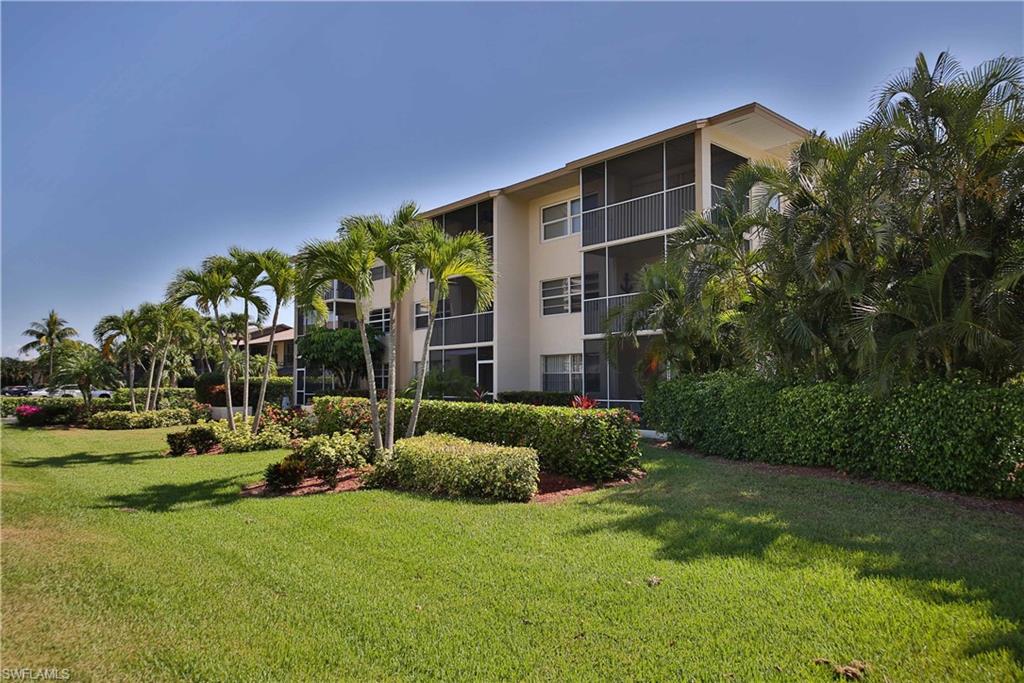2 bedroom, 2 bath southern exposure ground floor end unit.  Walking distance to pool, assigned parking and public beach access.