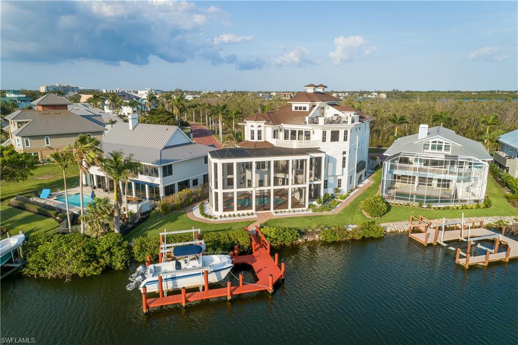 BAYFRONT GARDENS - Residential