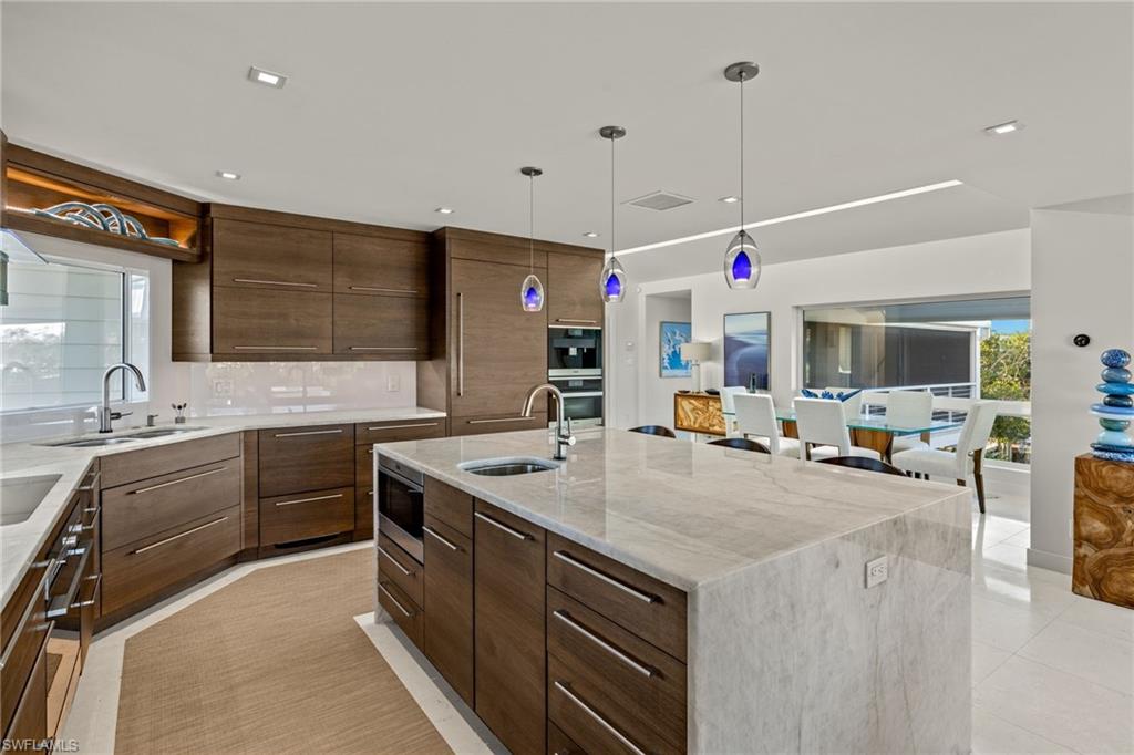 SANIBEL HARBOURS - Residential