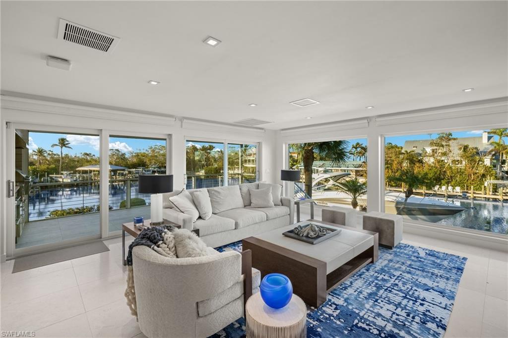 SANIBEL HARBOURS - Residential