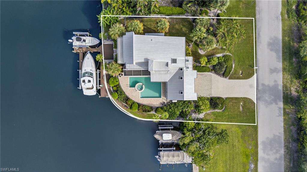 SANIBEL HARBOURS - Residential