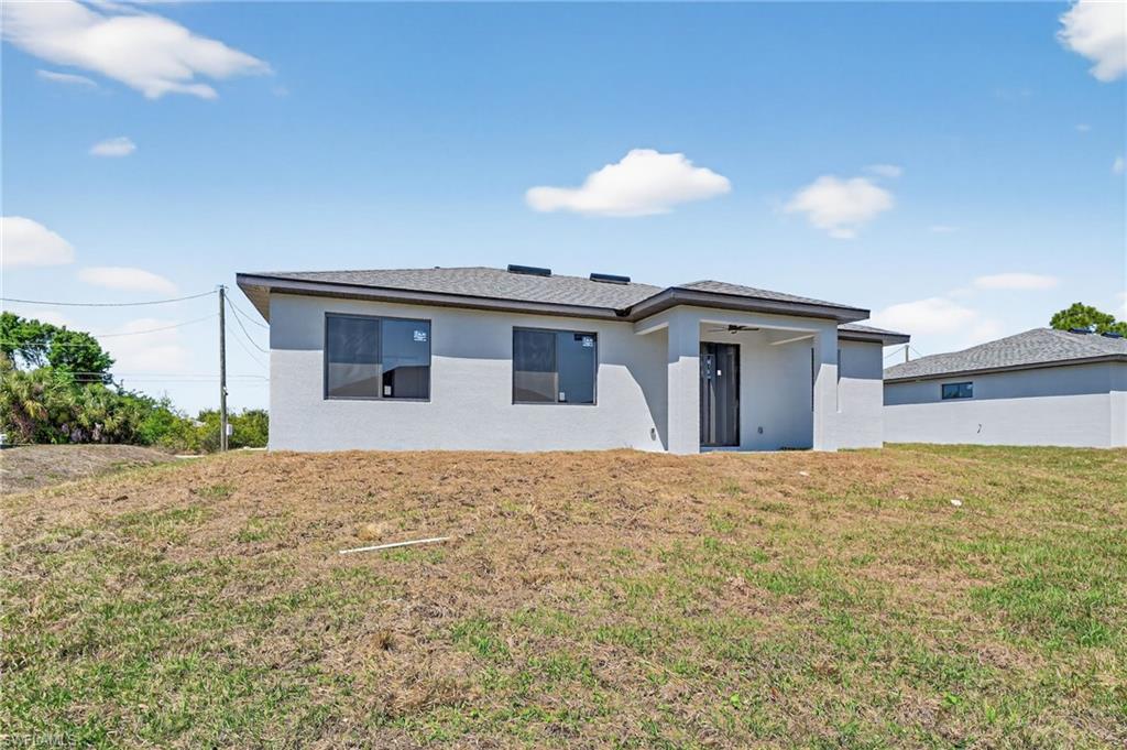 LEHIGH ACRES - Residential
