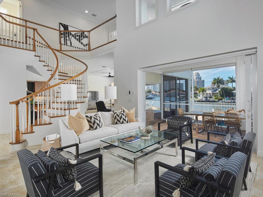 PARK SHORE - Residential