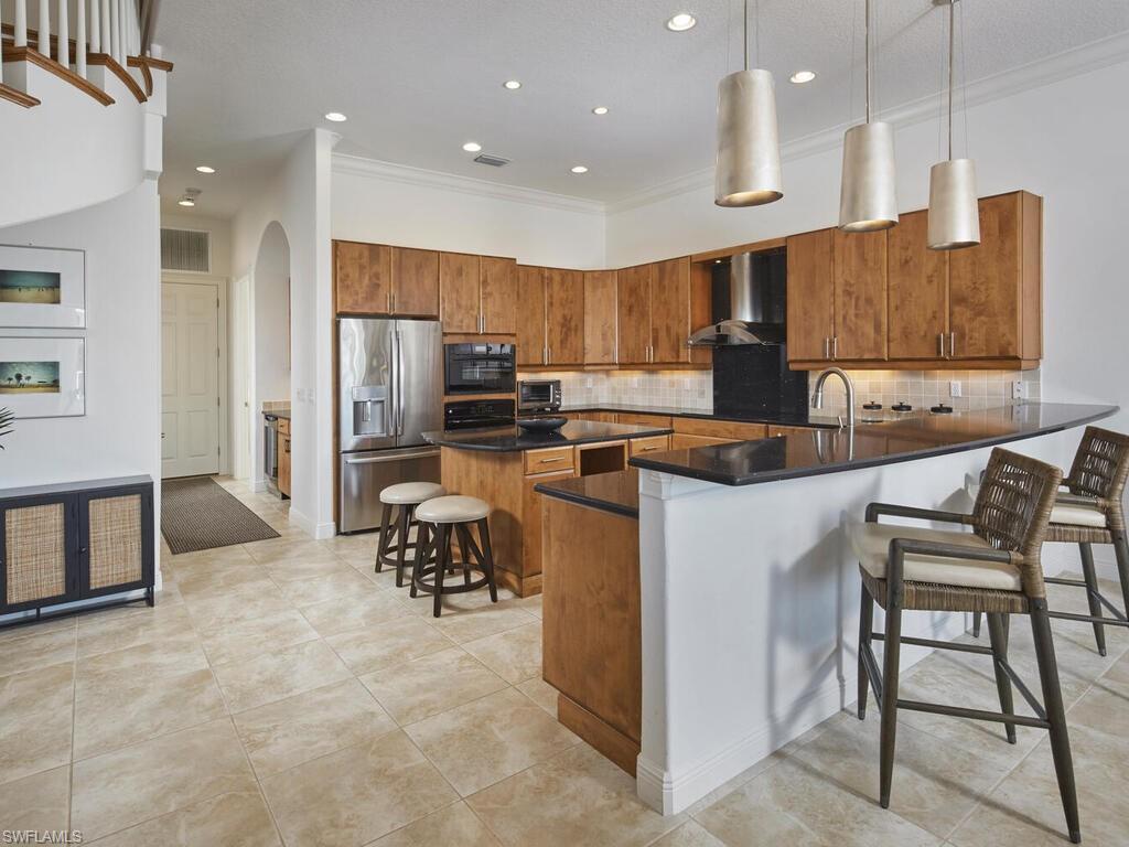 PARK SHORE - Residential