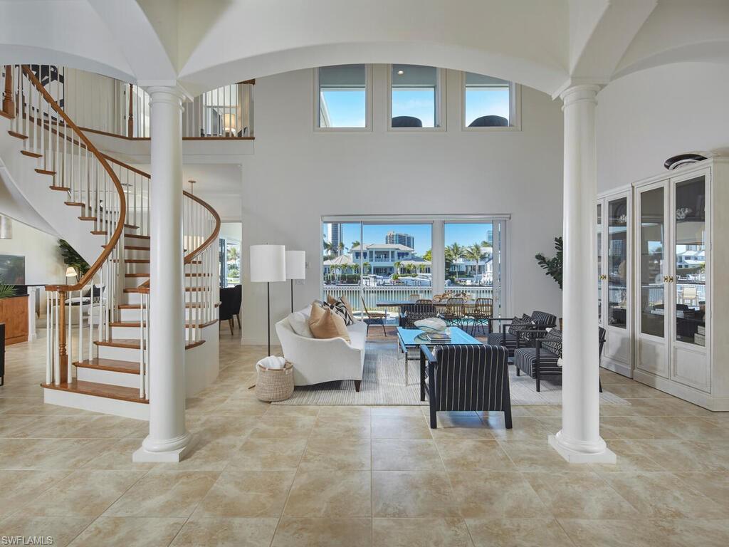 PARK SHORE - Residential