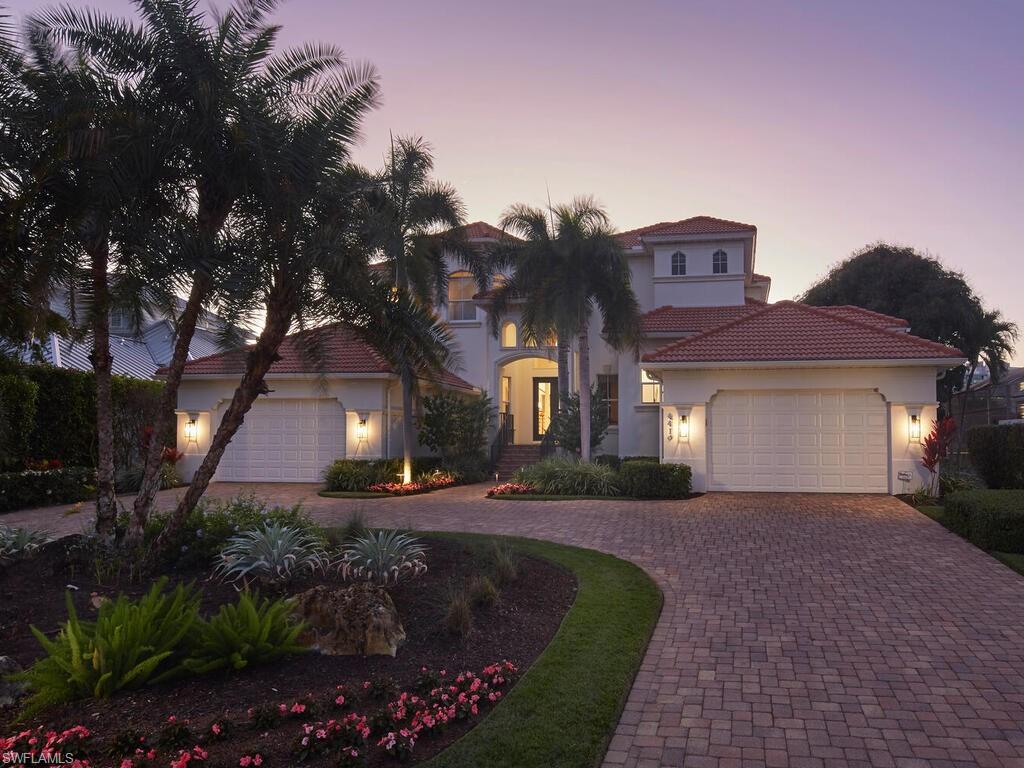 PARK SHORE - Residential