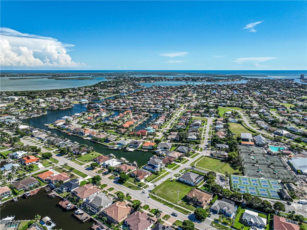 MARCO ISLAND - Residential