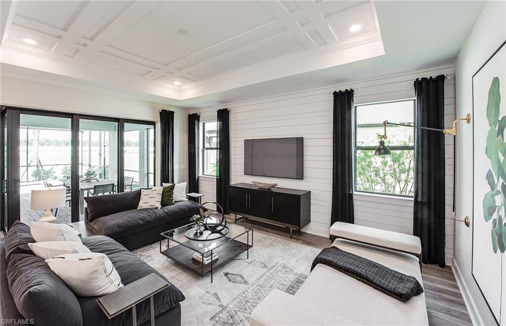 DEL WEBB OAK CREEK - Residential