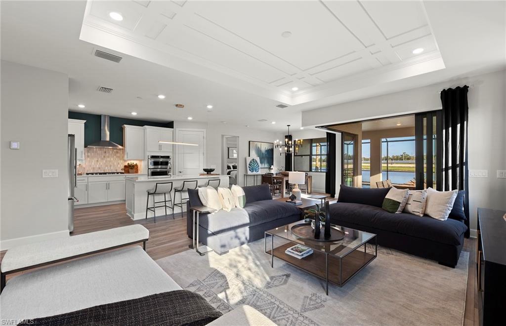 DEL WEBB OAK CREEK - Residential