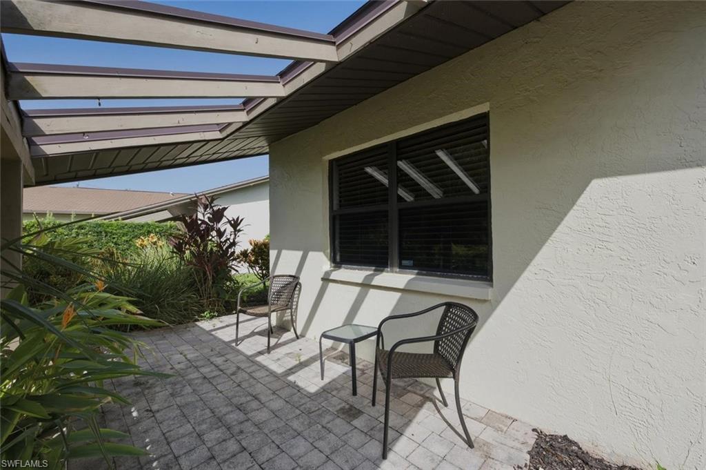 LAKEWOOD VILLAS - Residential