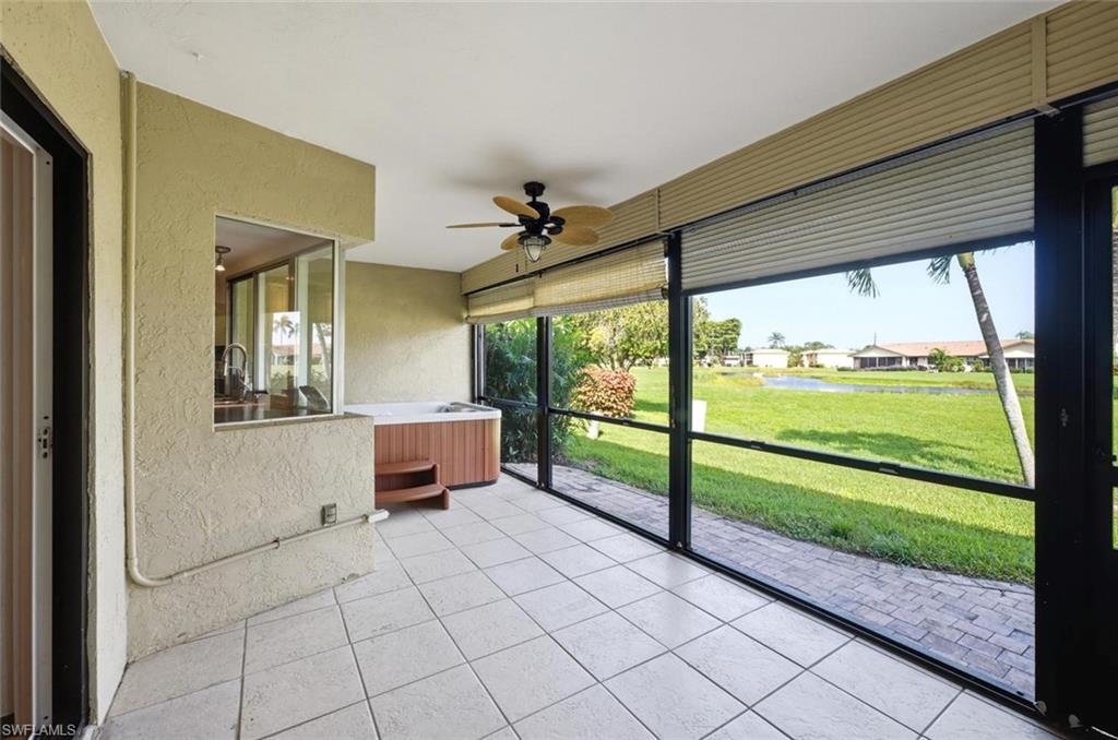 LAKEWOOD VILLAS - Residential