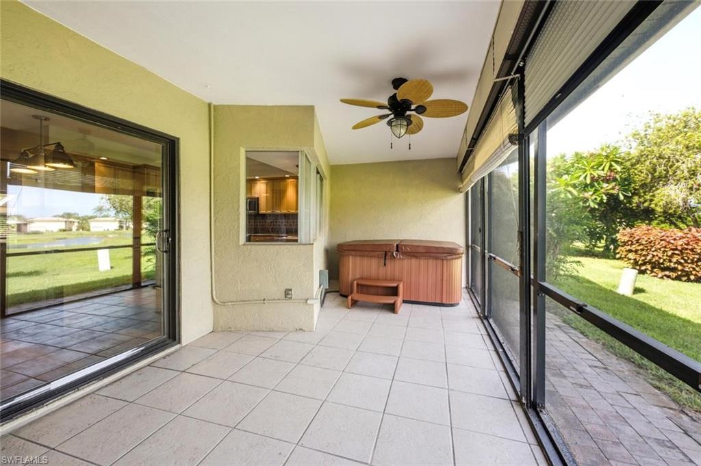 LAKEWOOD VILLAS - Residential