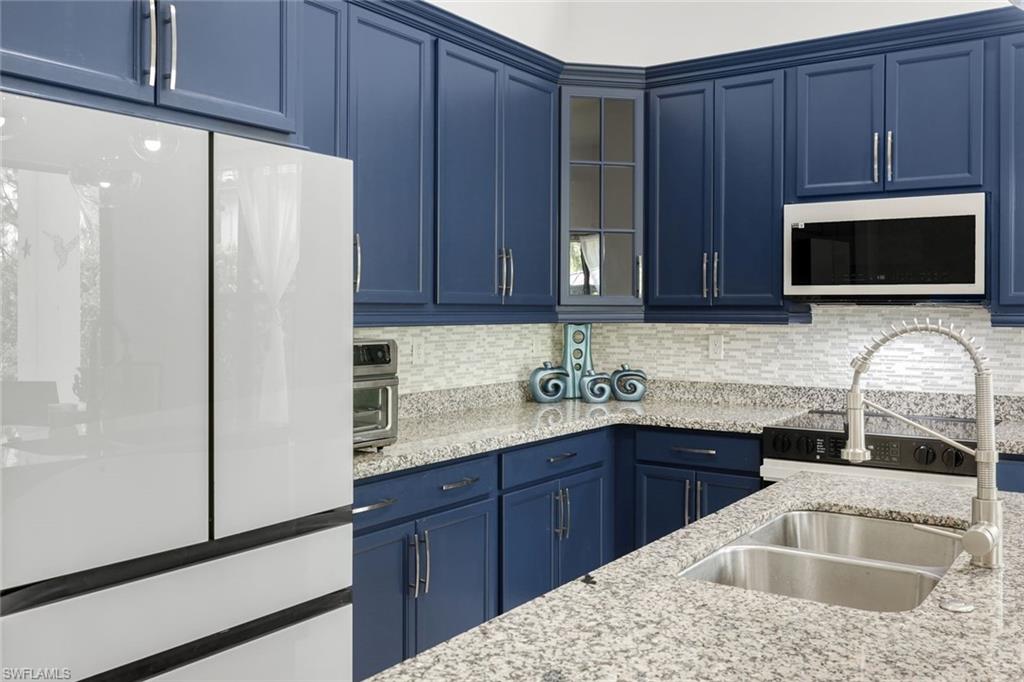 MAPLE RIDGE - Residential