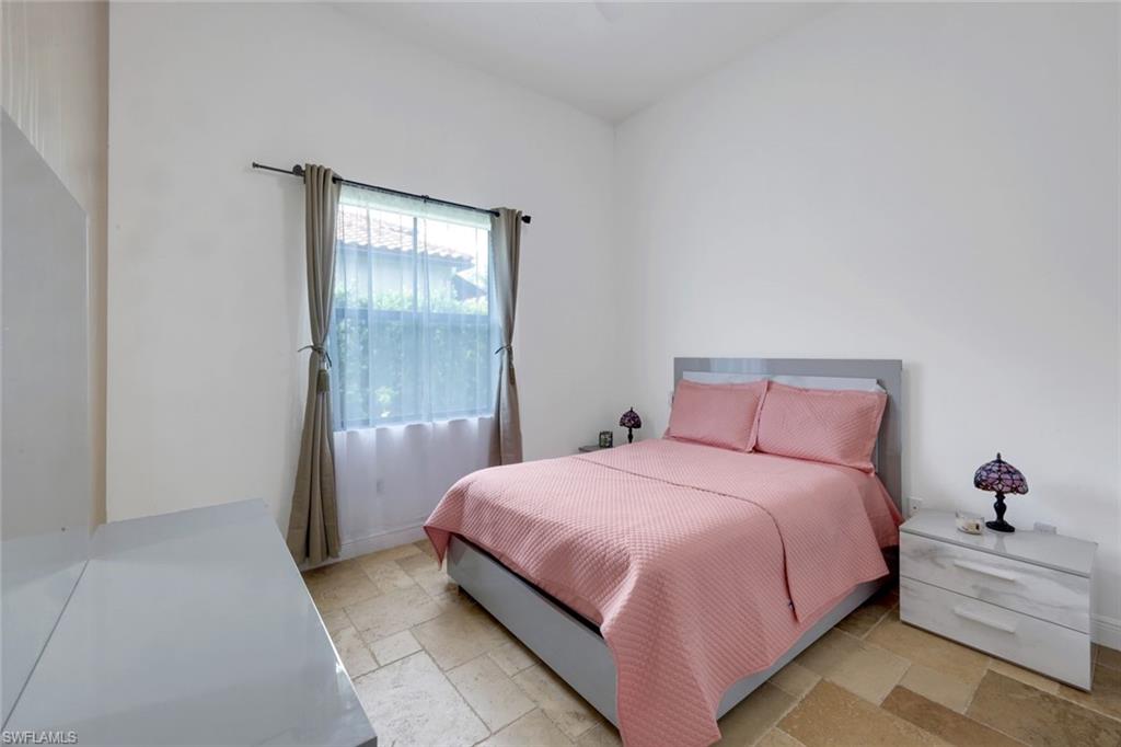 MAPLE RIDGE - Residential