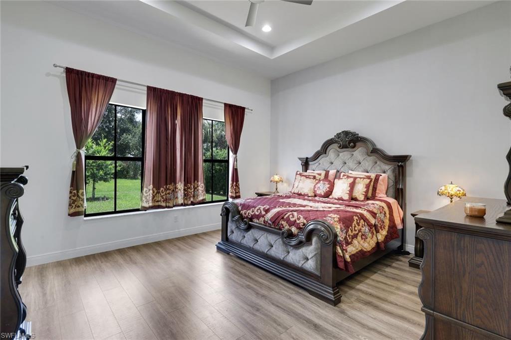 MAPLE RIDGE - Residential