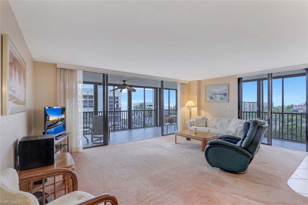 SEA ISLES - Residential
