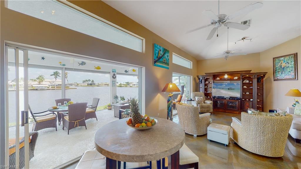 PORT OF THE ISLANDS - Residential