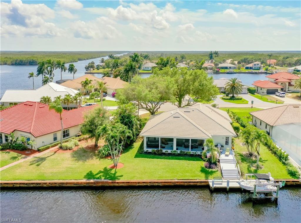 PORT OF THE ISLANDS - Residential