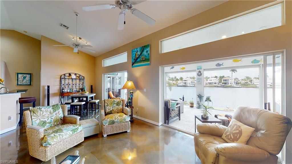 PORT OF THE ISLANDS - Residential