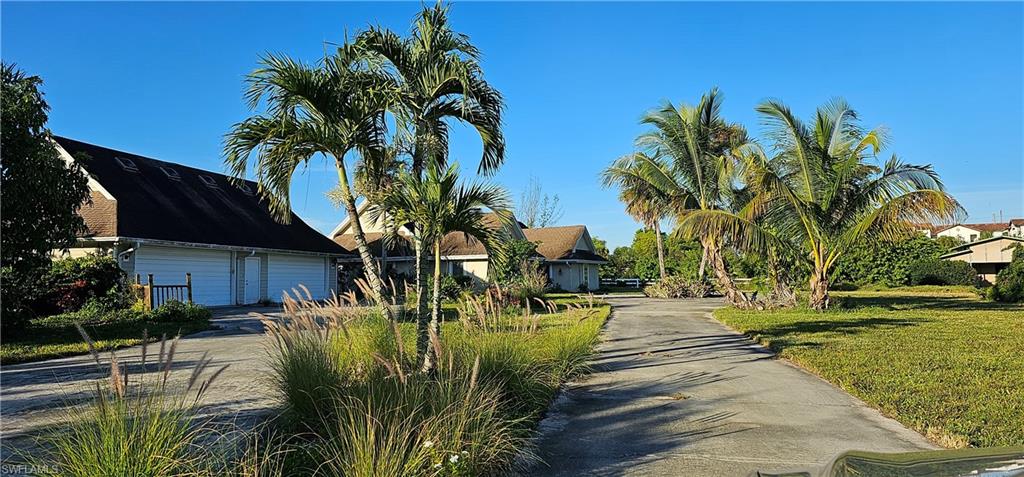 GOLDEN GATE ESTATES - Residential