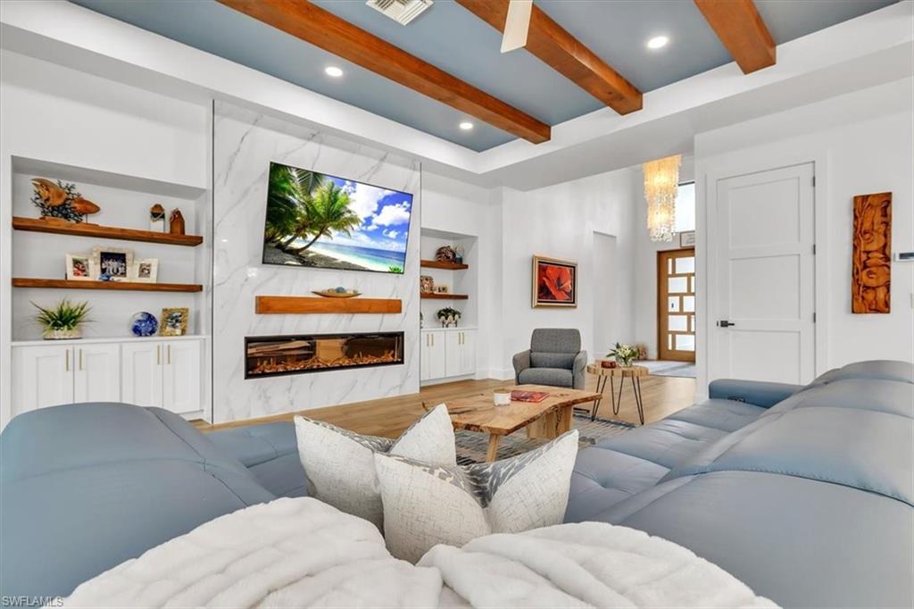 LAKEWOOD PARK - Residential